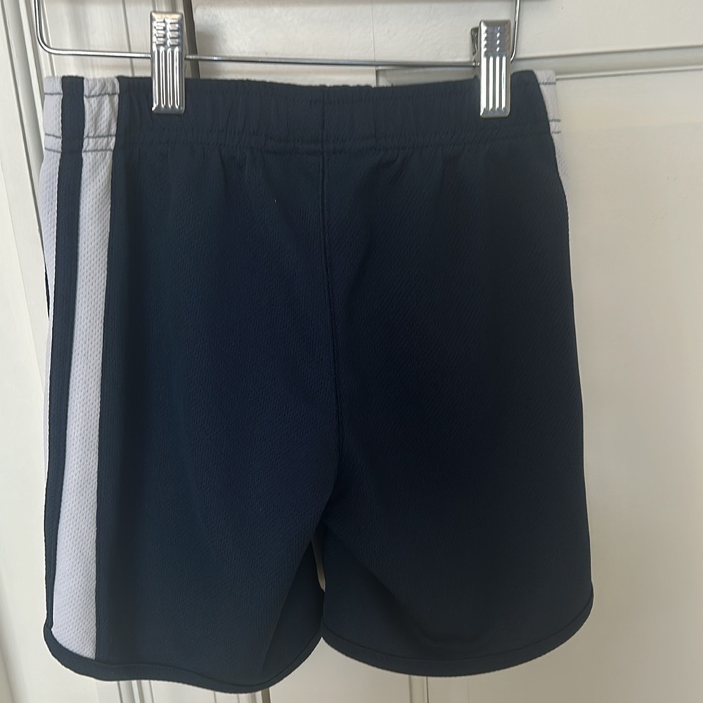 Girl’s Lands End athletic navy shorts - Picture 3 of 3